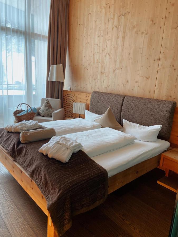 Spa Hotel Zedern Klang Hopfgarten in Defereggen Bagian luar foto